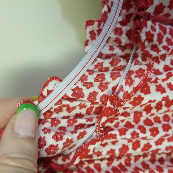 Ditzy Floral Girly Dress - Picture 9 of 9